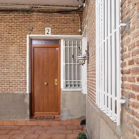 Encantador Apartamento Reformado En Tetuan By Bebalmy Madrid Exterior foto