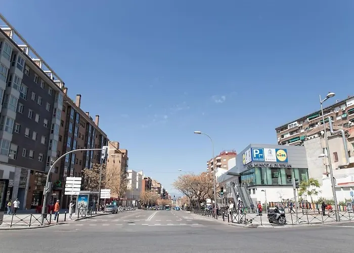 Encantador Apartamento Reformado En Tetuan By Bebalmy